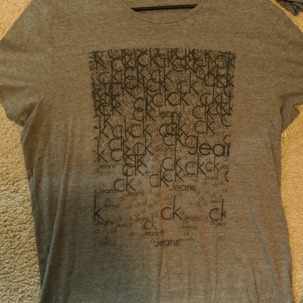 Calvin Klein t-shirt
